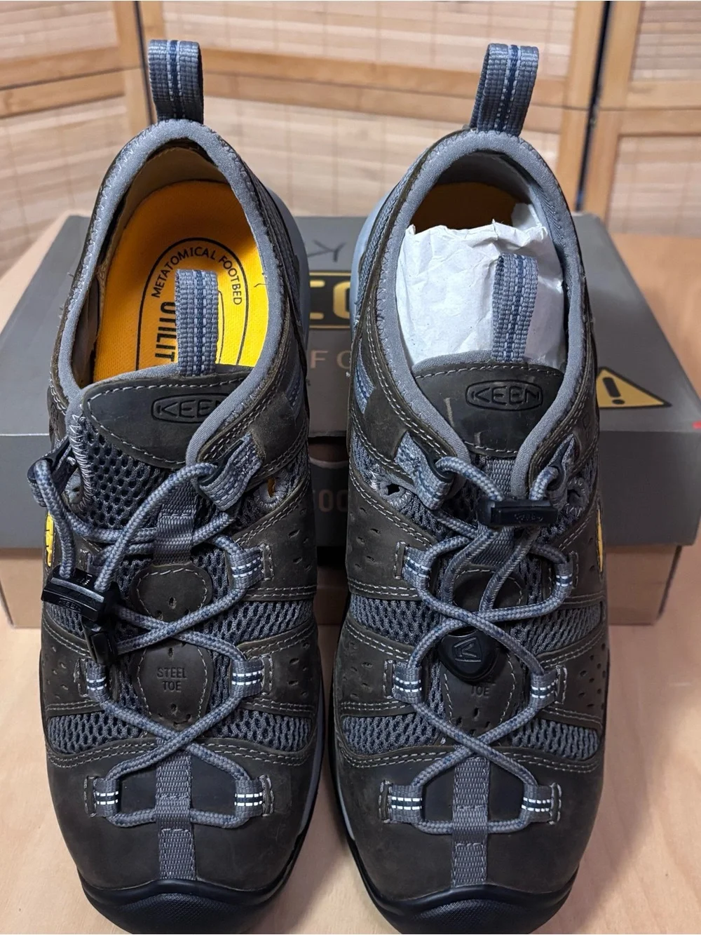 KEEN Utility Atlanta Cool II ESD Steel Toe Work Shoes Men’s 10.5 D Gargoyle/Navy
